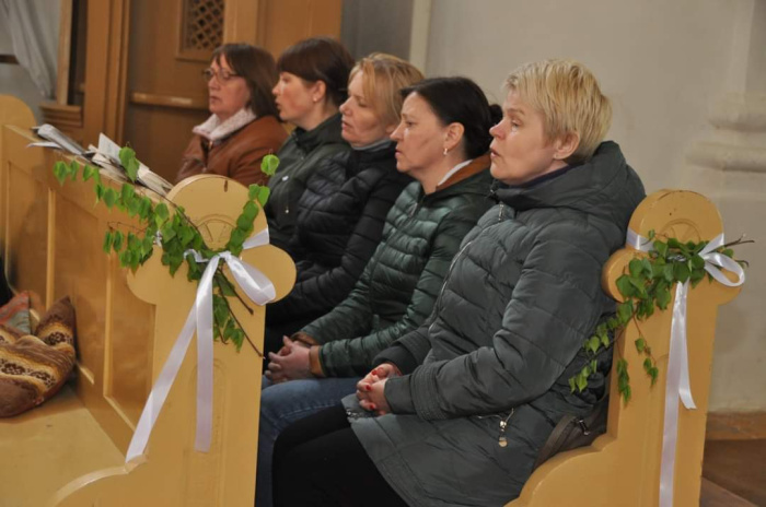 Aulejis draudzis dzīduotuojis ,Bazneicu nakts nūtikšonā Aulejis bazneicā, 2022.g.
