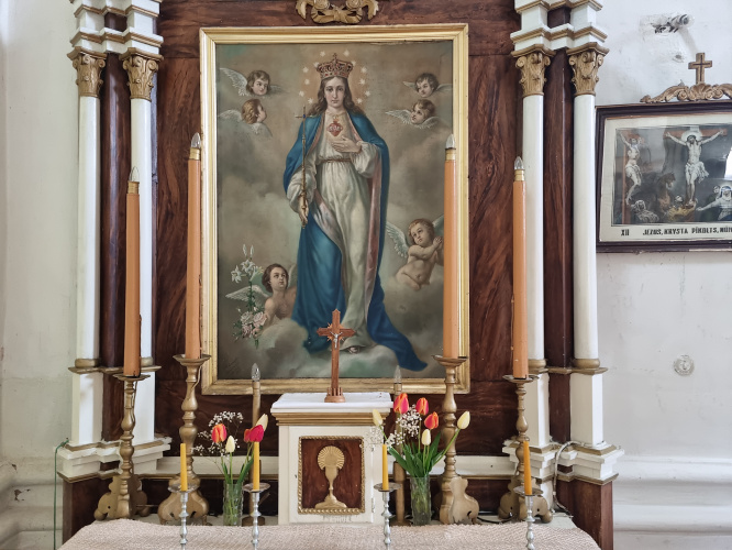Suonu oltora glezna ,,Bezvaineiguo Jaunova Mareja" (19.gs.), spāņu gleznuotuoja Bartolomeo Estebana Moriljo dorba kopija