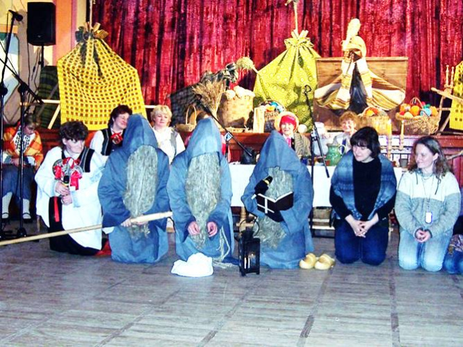 VIII Storptautyskajā masku tradiceju festivalā Bārtā i Līpuojā. 2007. goda 10.,11. februars