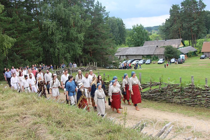 “Latvijas Goda aplis” pīstuoj Kroma kolna svātkūs.2018.goda 18. augusts