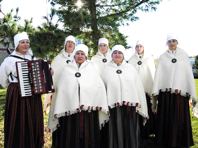 Folklorys kūpu skatē “Pretī Balticai – 2012” Mežavydūs. 2011. goda 15. oktobris
