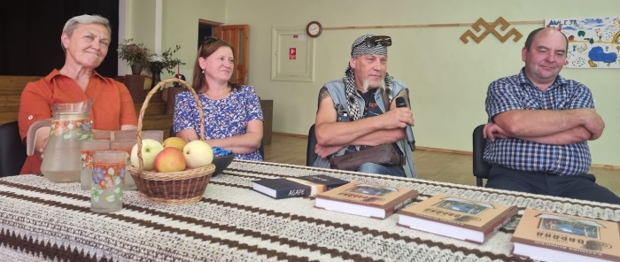 Raidejums “Kolnasāta” cīmojās Aulejā. Nu kreisuos: Janīna Kaštaļjana, Inga Zujeva,  Ilmārs Veceļs, Aivars Umbraško 